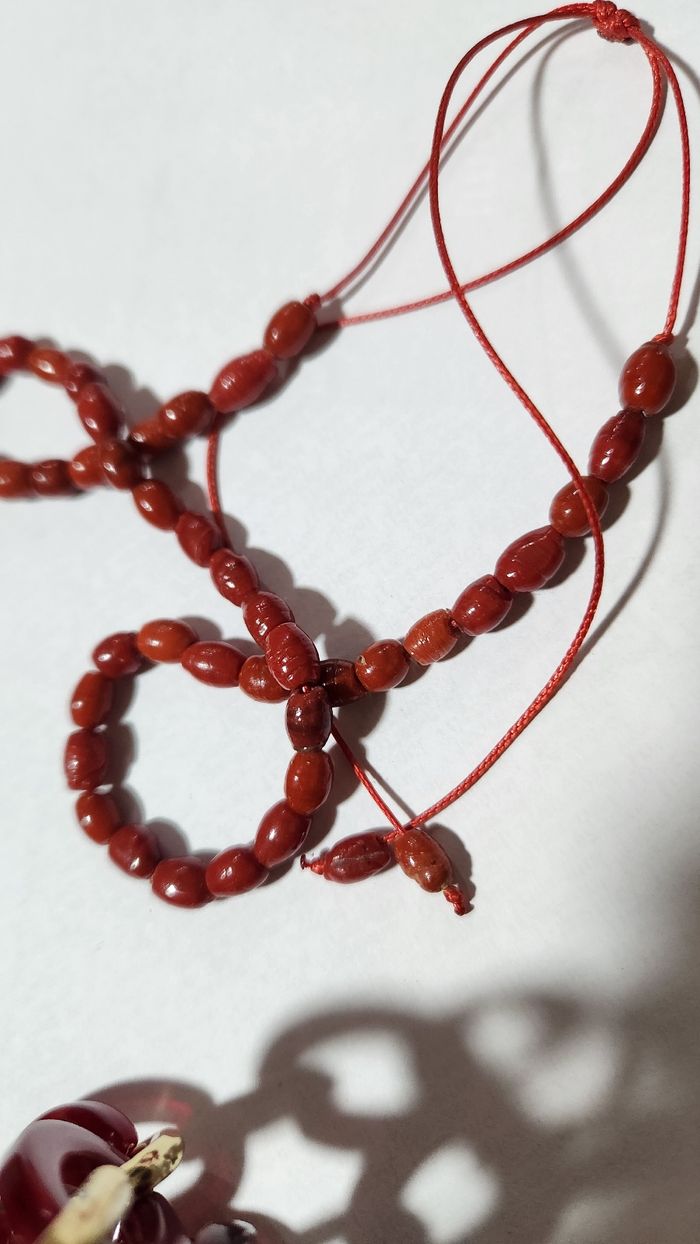 Collier ras de coup. Collier corail bambou - photo numéro 5