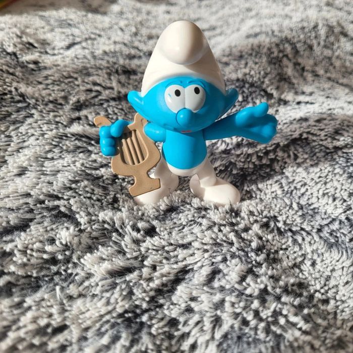 Figurine schtroumpf poète-Mcdo 2018 - photo numéro 3