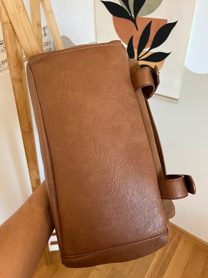 Sac vintage marron en cuir synthétique très bon état [ref 2508SBr156] - photo numéro 8
