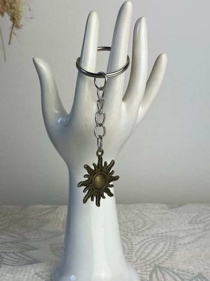 Porte clé soleil - photo numéro 3