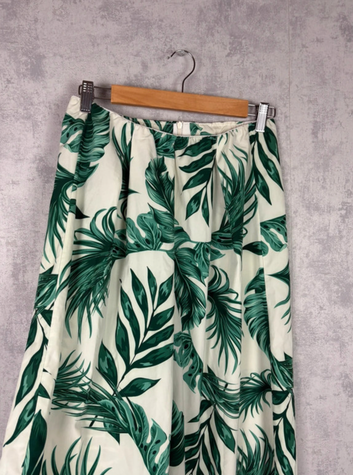 🌸 Pantalon à jambes larges, motif feuilles Taille 38/40 🌸 - photo numéro 4