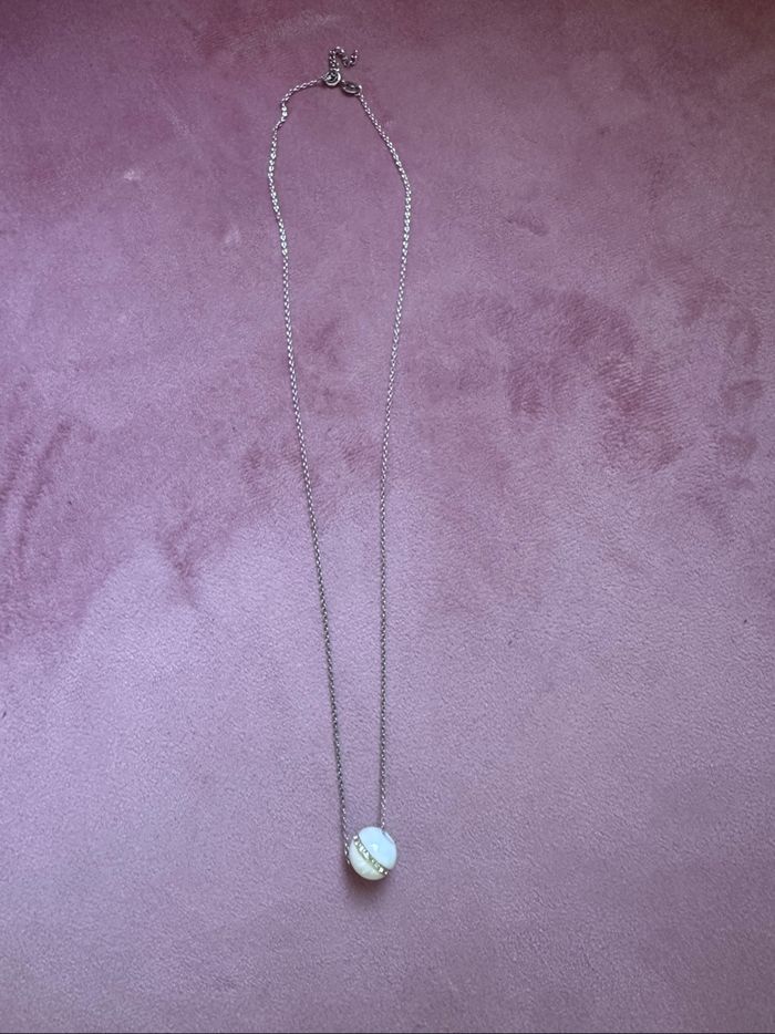 Collier avec pendentif - photo numéro 2