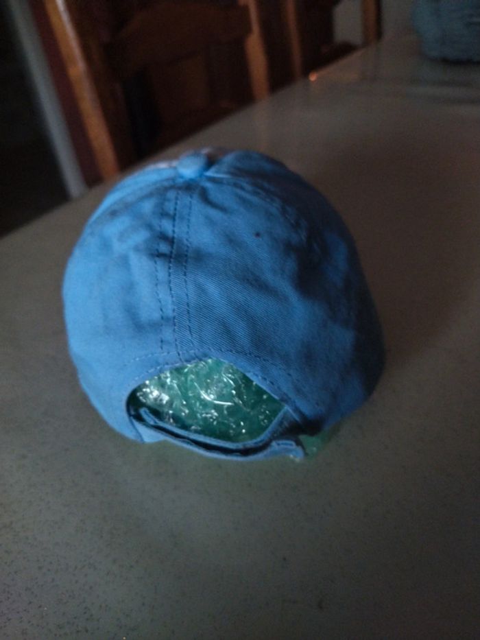 Casquette Little Marcel bébé 42 cm sans compter les scratchs qui eux font 7 cm - photo numéro 2