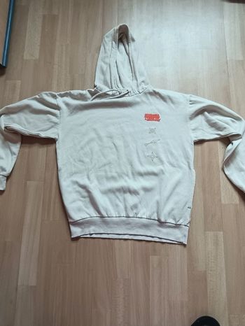 Pull neuf sans etiquette