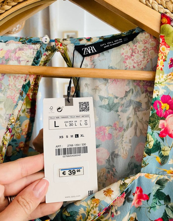Robe fleurie neuve Zara taille L - photo numéro 3