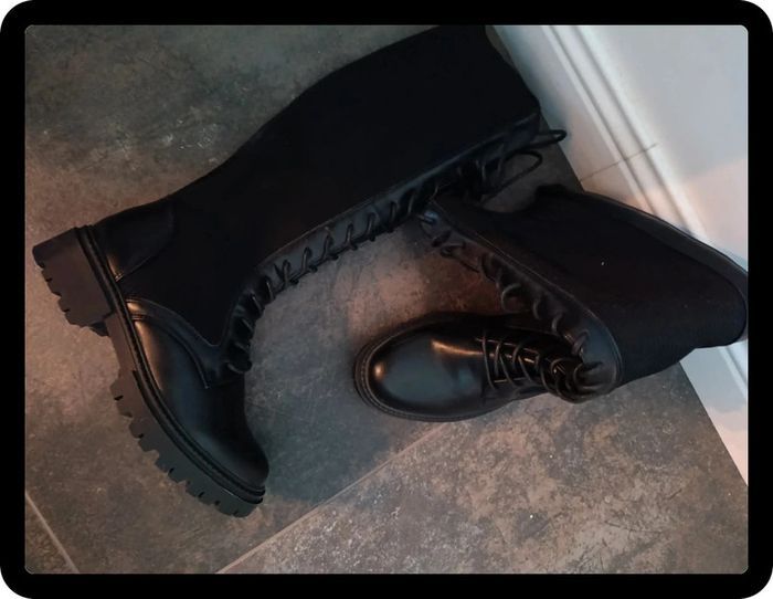 Grande bottes lacets