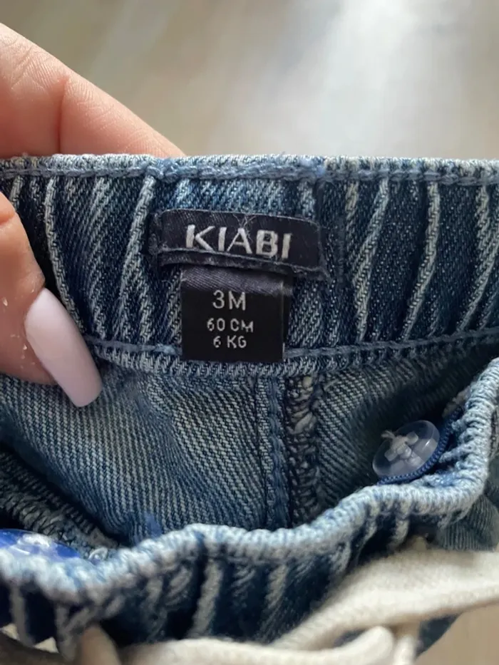 Jean 3 mois Kiabi - photo numéro 3
