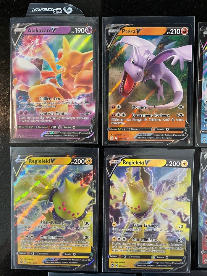 Lot de 8 cartes Pokémon V dont promo - photo numéro 2