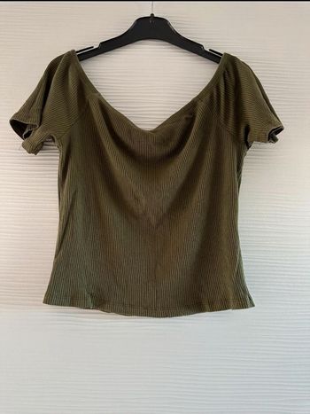 Crop top kaki Jennyfer Taille M