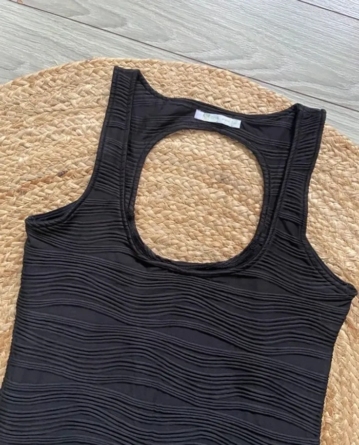🖤 Petite Robe noire sexy Taille M 🖤 - photo numéro 6