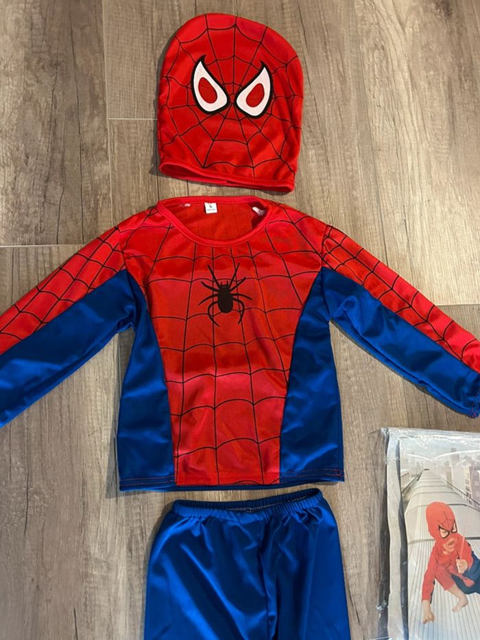 Déguisement Spiderman 3-4 ans - photo numéro 2