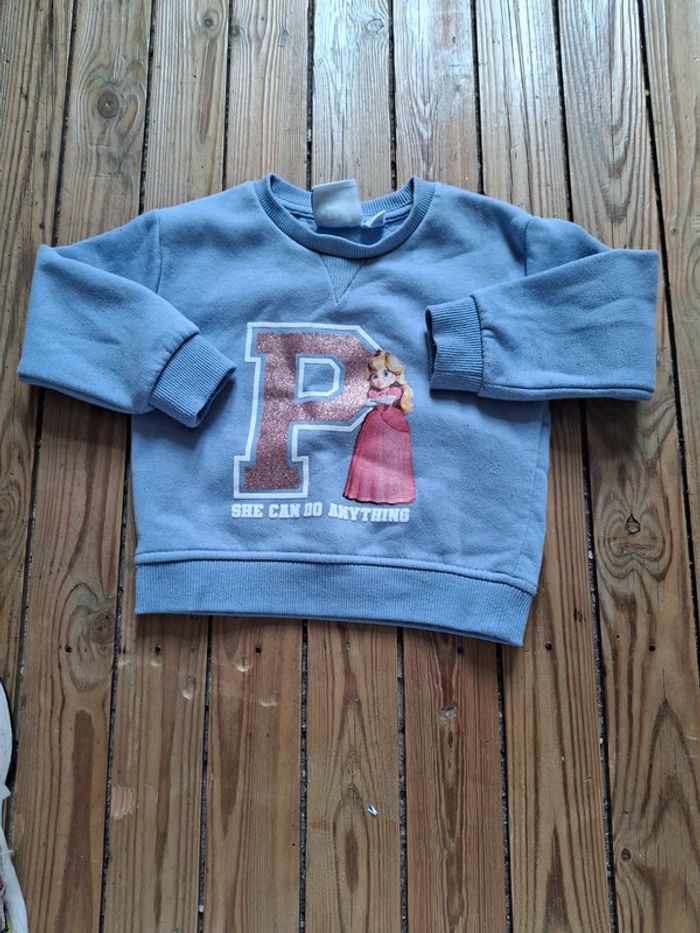 Pull the super mario taille 2/3 ans