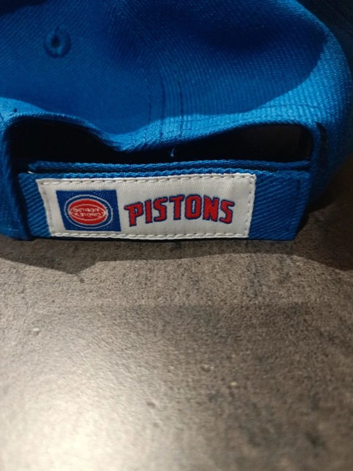 Casquette NBA détroit pistons bleu - photo numéro 3