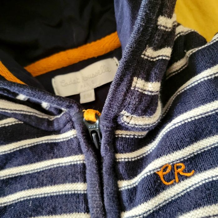 Gilet à capuche 🦞 6 mois - photo numéro 2