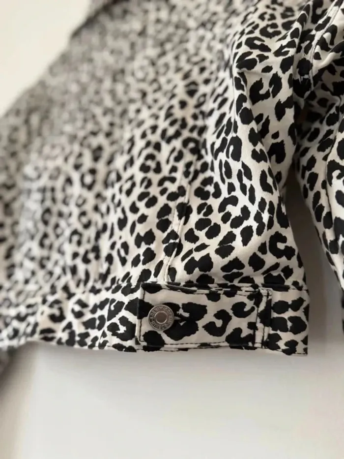 Veste Jean H&M Imprimé Léopard Taille XXS - photo numéro 7