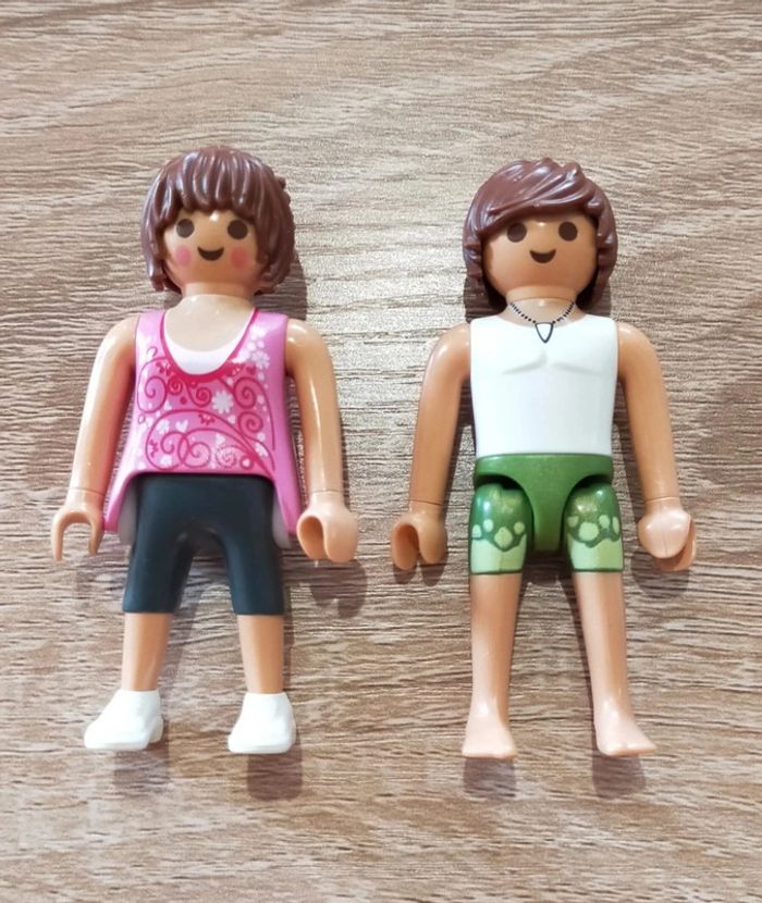 Playmobil lot 2 personnages