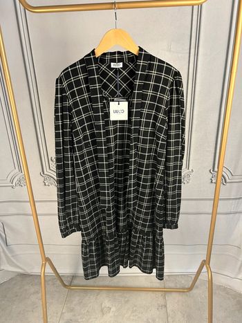 Robe noire LiuJo 40 neuve