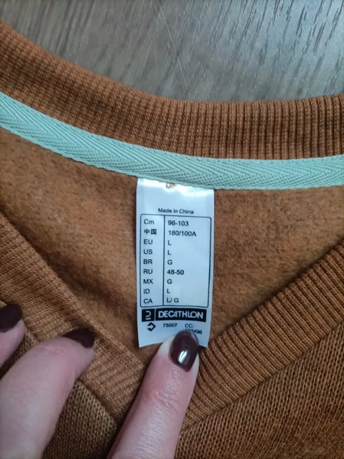 Joli pull col V Decathlon L - photo numéro 5