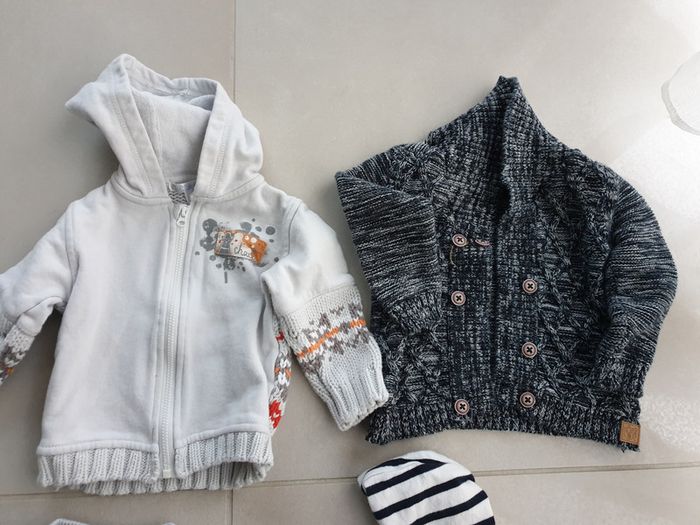 2 vestes kitchoun orchestra 1 an 12 mois et 9 mois - photo numéro 2