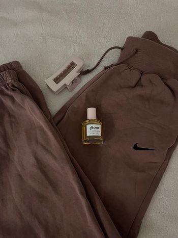 jogging marron nike