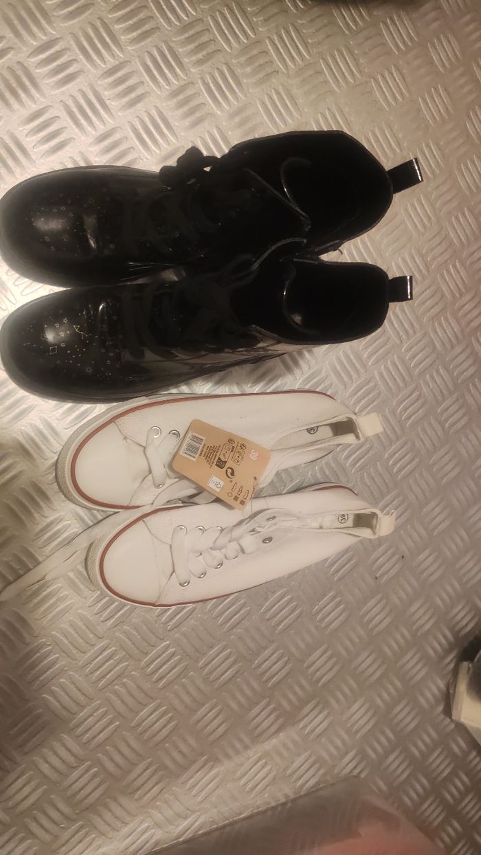 Bottine, snecker, tennis - photo numéro 2