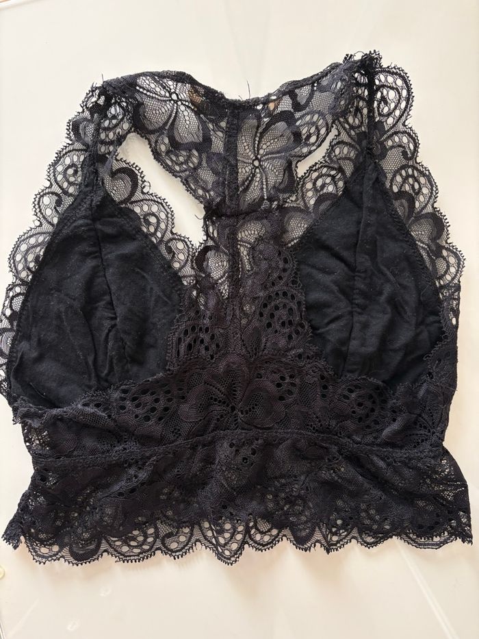 Brassière dentelle Stradivarius - photo numéro 2