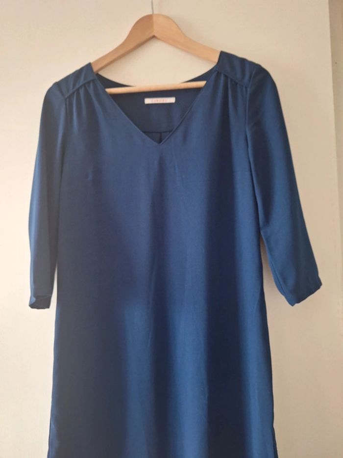 Robe bleu foncé Camaïeu taille petit 38 - photo numéro 2