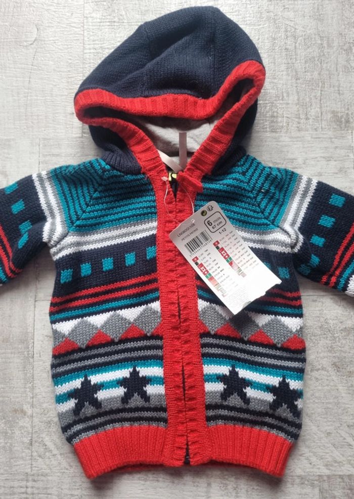 Veste en laine 6 mois neuve - photo numéro 2