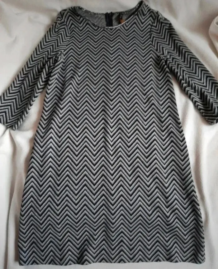 Robe pull zébrée