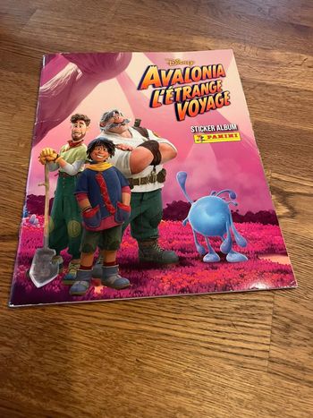 Idée cadeau 🎁 Album Panini pour stickers Panini Disney Avalonia l’étrange voyage