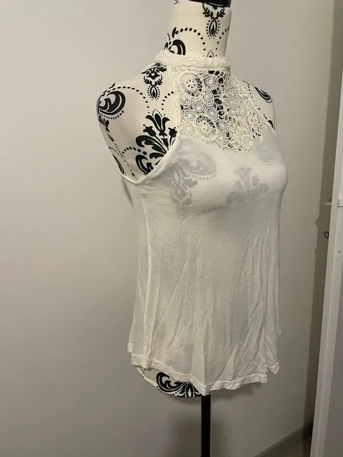 Débardeur sans manches blanc col montant dentelle crochet rue 21 taille S - photo numéro 3