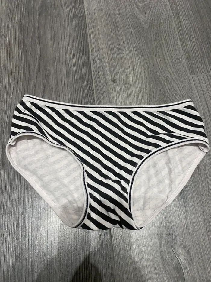 Culotte rayée noire et blanc M élastique à la taille
