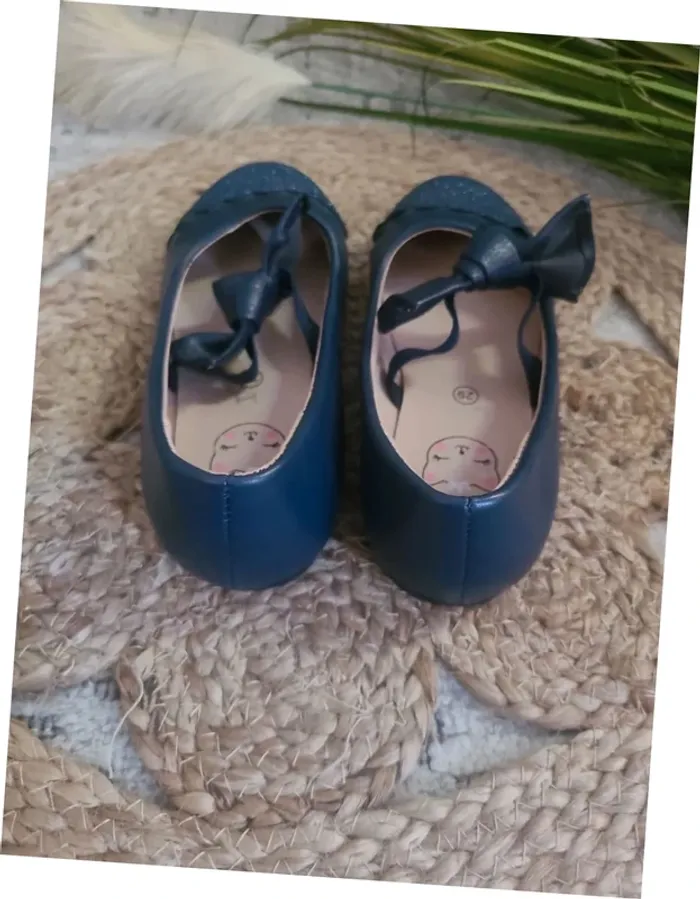 Ballerine neuve taille 29 - photo numéro 3