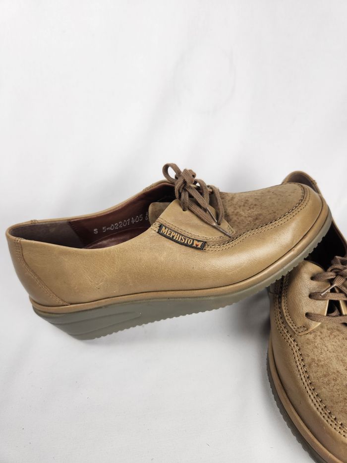 Chaussures Mephisto Femme Cuir Beige Compensées Pointure 37 US 6.5 à Lacets - photo numéro 2