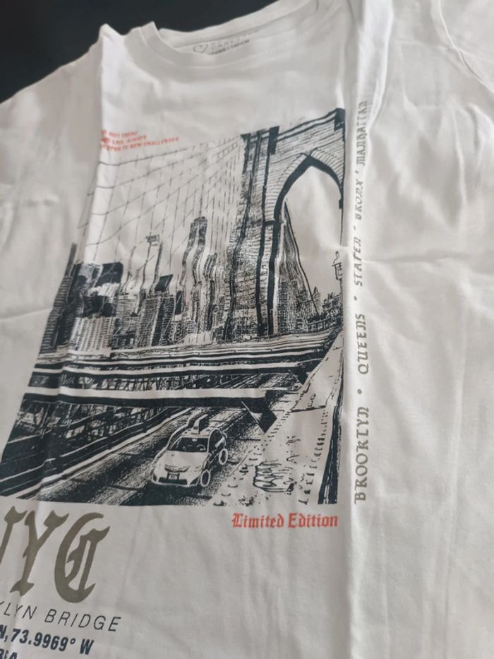 Tee shirt Primark 9/10 ans - photo numéro 3