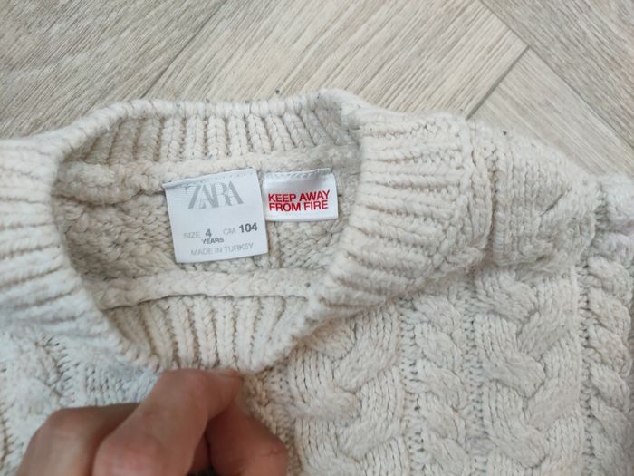 Lot de vêtement garçon 4 ans pull Zara jean et chemise - photo numéro 3