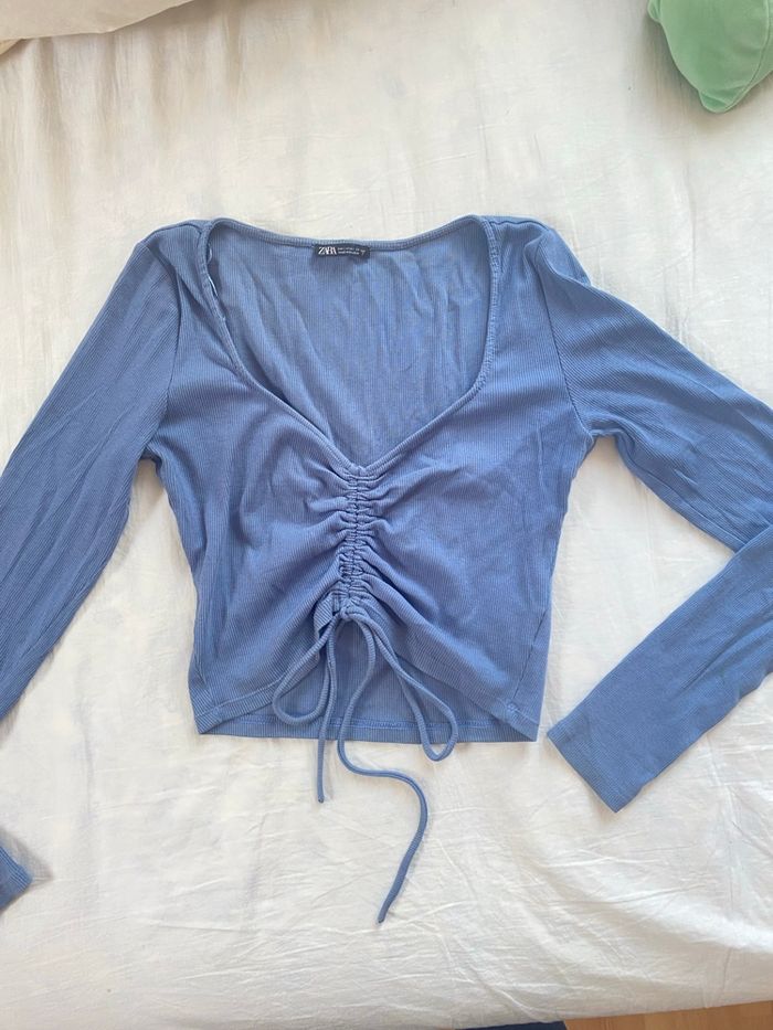 Pull fin bleu