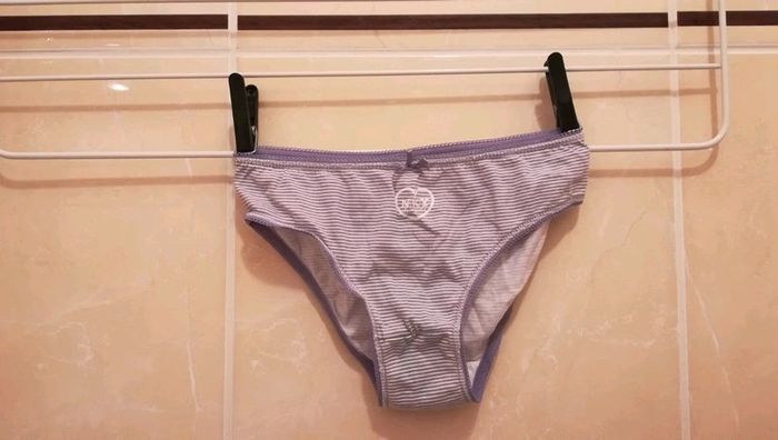 Ensemble NEUF T6/8 ans - V92B - photo numéro 5