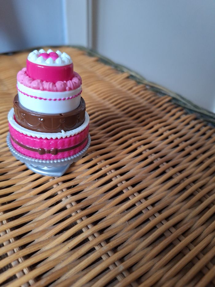 Barbie pâtissière avec son four et 2 poupées chelsea (soeurs de barbie) - photo numéro 6