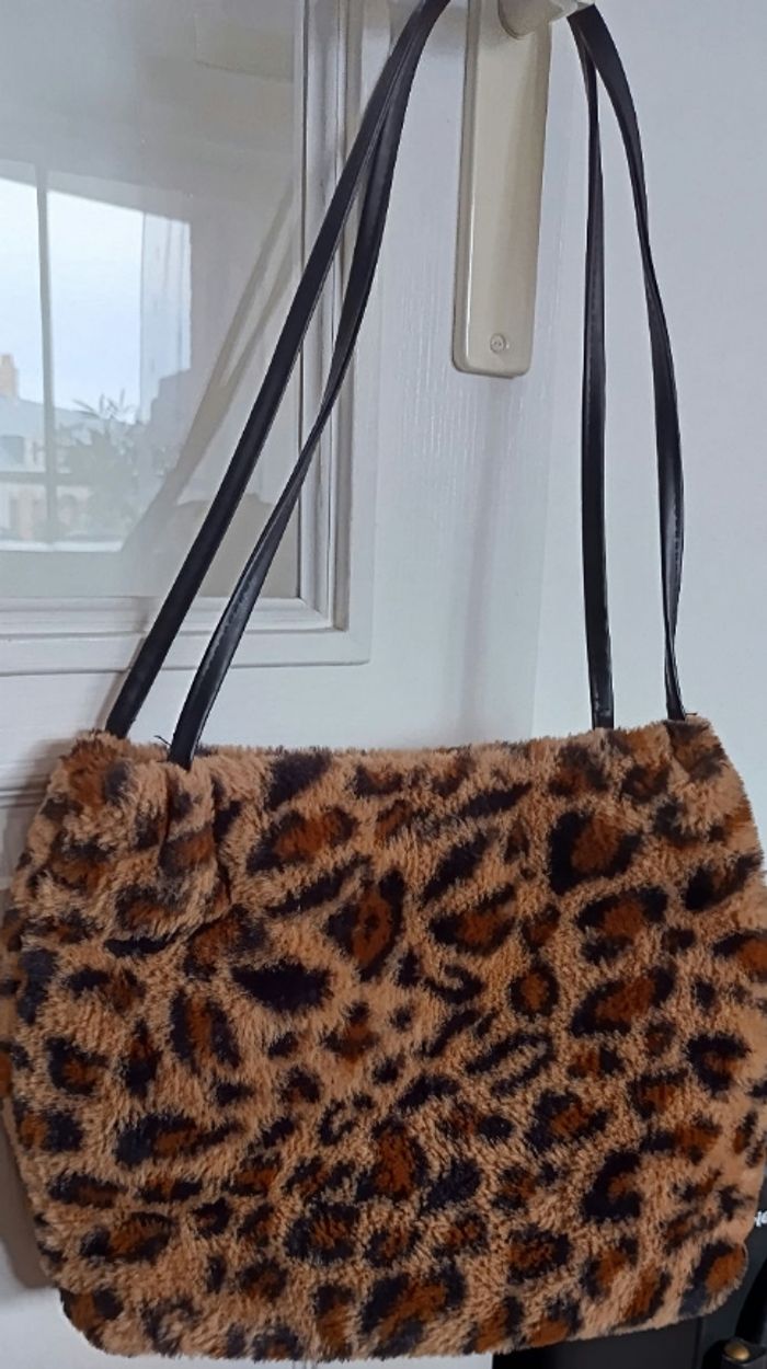 Sac fausse fourrure léopard  Neuf - photo numéro 3