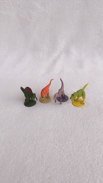 Lot 4 dinosaures Phidal