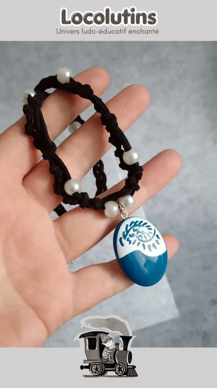 🚂 Collier ▪ pendentif bleu Vaiana - photo numéro 3