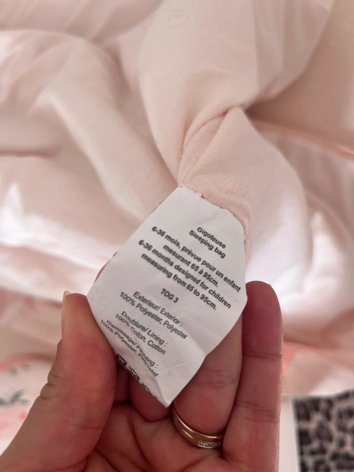 Lot Gigoteuse TOG3 6-36mois et tour de lit bébé fille - photo numéro 3