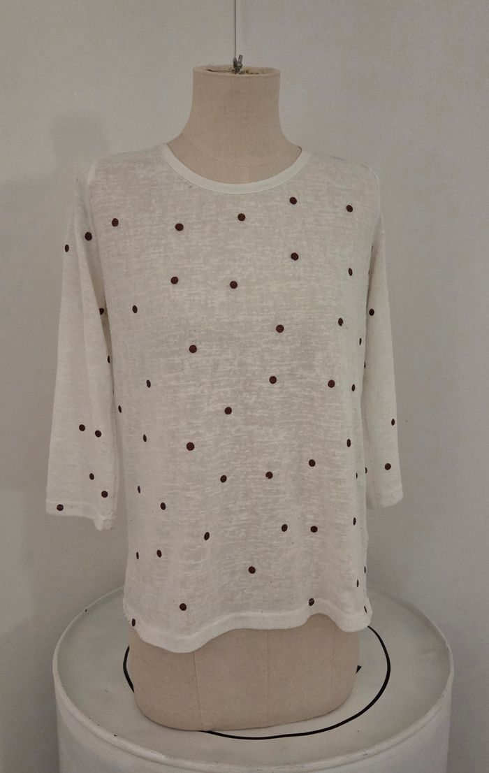 Blouse Grace & Mila à pois dorés – dos boutonné et lien – romantique & chic