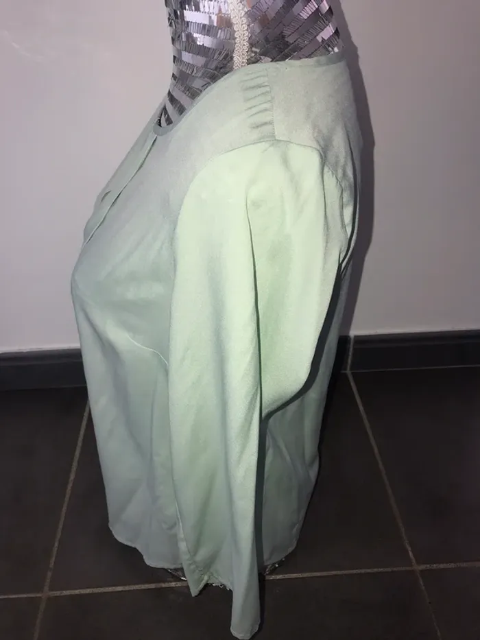 Blouse vert d’eau taille 38 - photo numéro 3