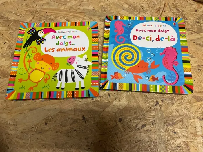 Lot livres à toucher