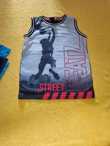 Teeshirt ou debardeur