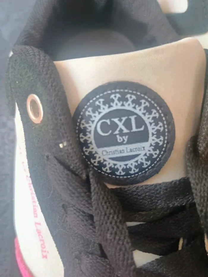 sneakers basse Christian Lacroix CXL T39 - photo numéro 3