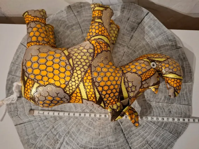 Peluche en tissu rhinocéros doré - photo numéro 5