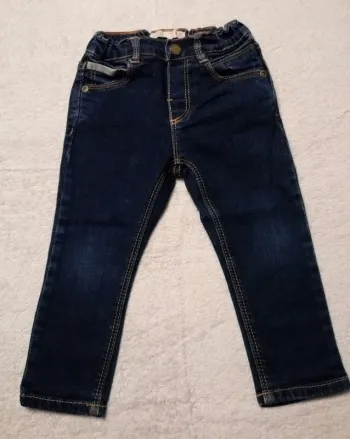 Jean bleu Zara 24-36 mois (réf perso H9)(familleac72)